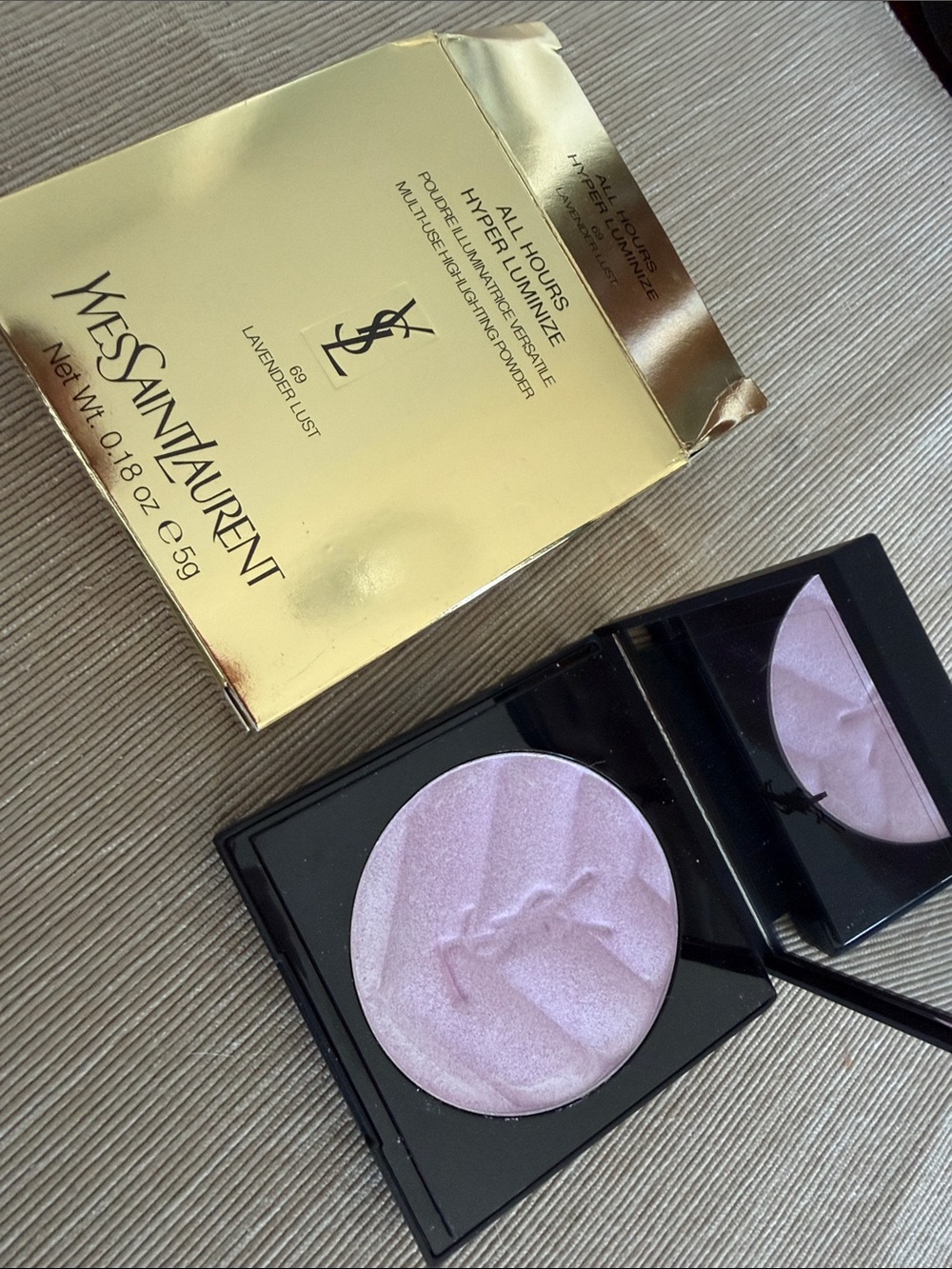Yves Saint Laurent Lavender Lust Iridescent Highlighter